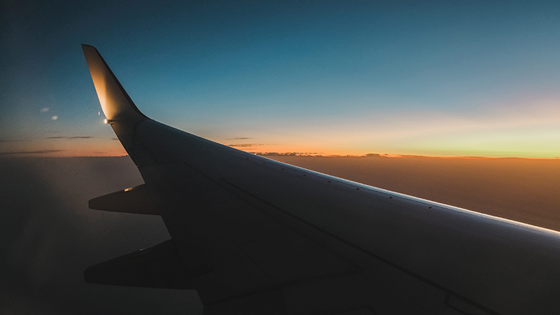 travel-tips-for-red-eye-flights-and-overnight-travel